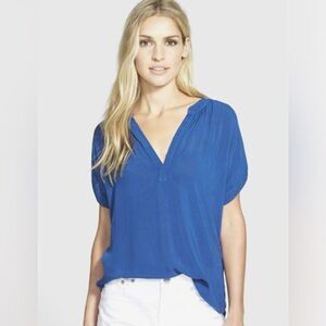 Rachel Roy lightweight silky feel cobalt blue blouse size medium